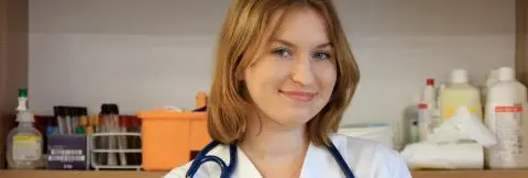 Eg&eacute;szs&eacute;g&uuml;gyi asszisztens