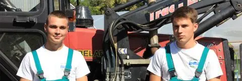 Mezőgazdas&aacute;gi g&eacute;p&eacute;sztechnikus